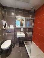 Kyriad Orange Centre