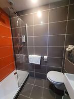 Kyriad Orange Centre