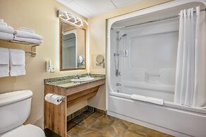 Quality Suites Drummondville