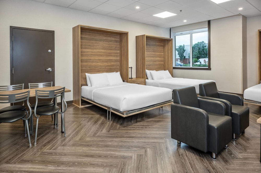 Quality Suites Drummondville