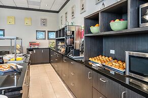 Quality Suites Drummondville