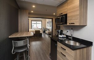 Quality Suites Drummondville