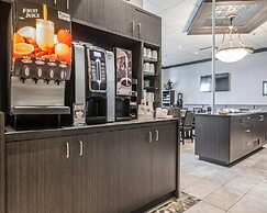 Quality Suites Drummondville
