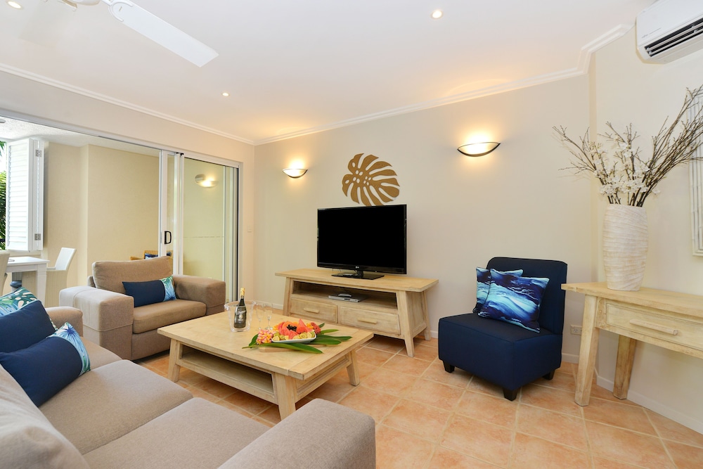 Cayman Villas