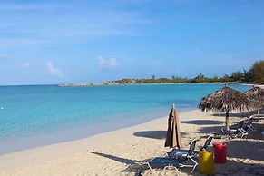 Fernandez Bay Village