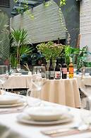 Hotel Atrium