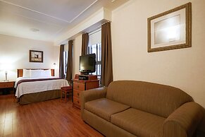 Hotel St-Denis