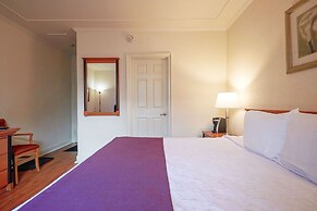 Hotel St-Denis
