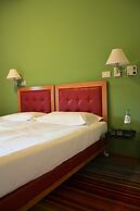 LH Arca Street Art Hotel