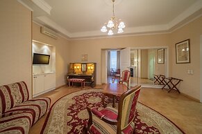 Comfort Hotel