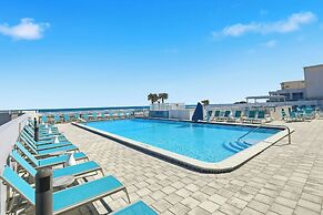 The Maverick Resort