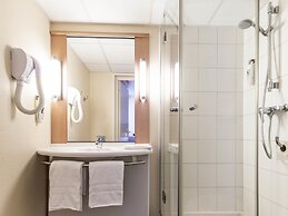 ibis Issoire