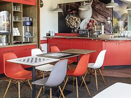 ibis Issoire