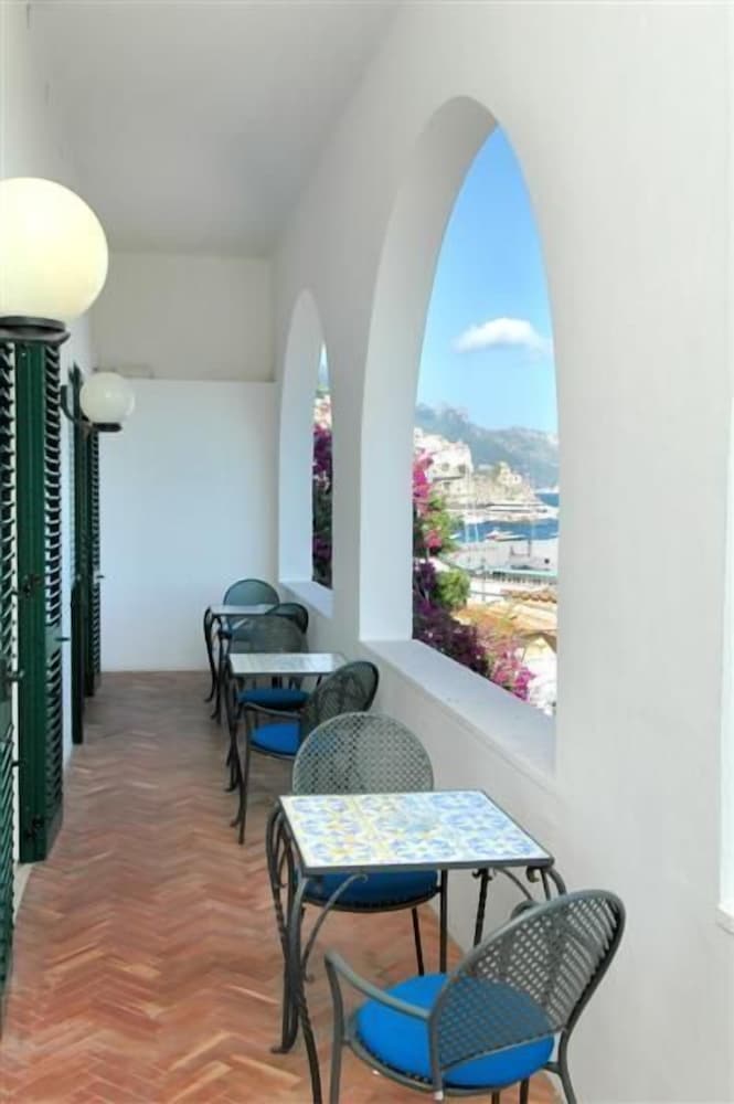 Hotel Aurora