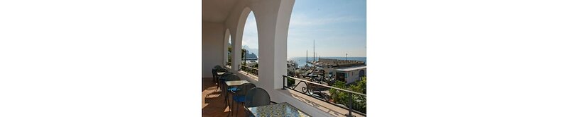 Hotel Aurora