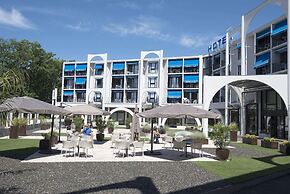 Brit Hotel du Lac