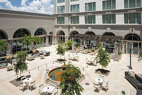 Renaissance Tampa International Plaza Hotel