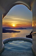 Volcano View Hotel Santorini
