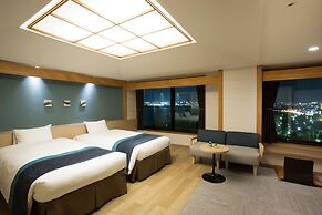 Lake Biwa Otsu Prince Hotel