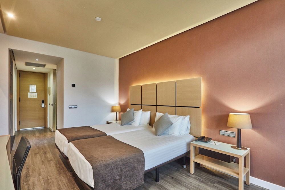 Hotel Silken Puerta de Valencia