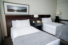 Plaza Real Suites Hotel