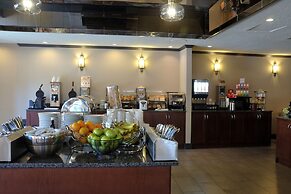 Embassy Inn