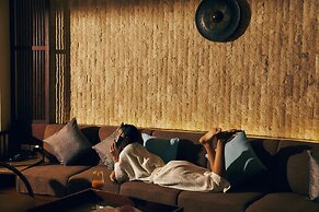 The Davis Bangkok Hotel