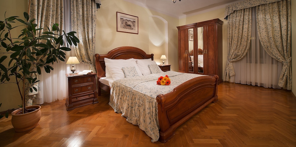Boutique Hotel Constans