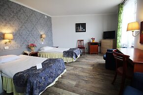 NB Hotel