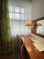 NB Hotel