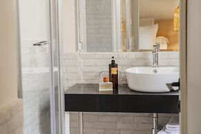 Room Select Via Veneto