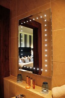 Balmer Lawn Hotel
