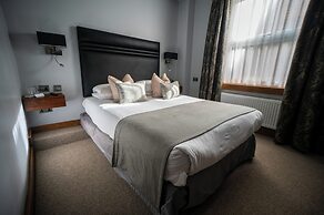 Balmer Lawn Hotel