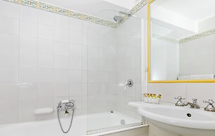 Hotel Minerva
