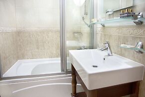 Best Western Empire Palace Hotel & Spa - Special Class