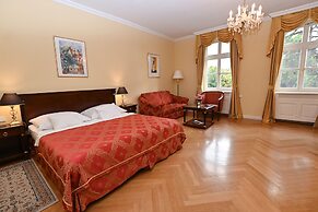 Gróf Degenfeld Castle Hotel **** Superior