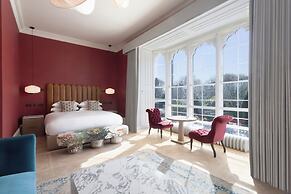 JA Mar Hall Scotland