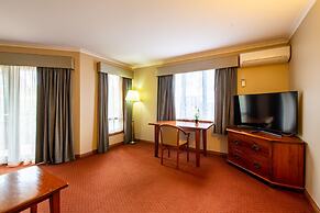 Gateway on Monash Boutique Hotel