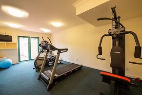 Gateway on Monash Boutique Hotel