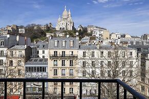 Le Régent Montmartre by Hiphophostels