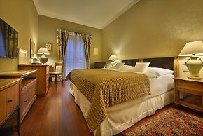 Marrol's Boutique Hotel