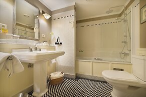Marrol's Boutique Hotel