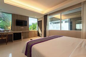 The L Resort