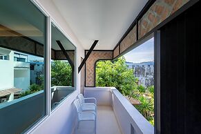 The L Resort