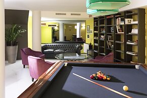 Albavilla Hotel & Co.