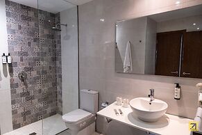 Hotel Adonis Plaza