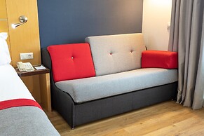 Holiday Inn Express Lisbon - Oeiras by IHG