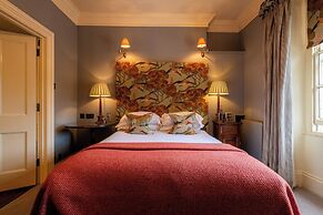 Swan Hotel