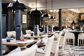 Swan Hotel