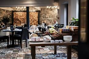 Swan Hotel